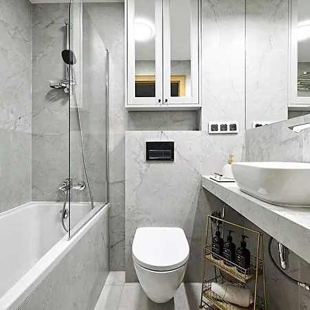 Prime Prive 65tv Ac Standing Desk King Bed Διαμέρισμα *