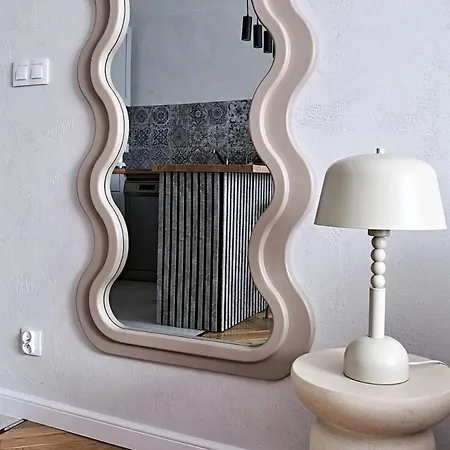 Prime Prive 65tv Ac Standing Desk King Bed * Warszawa